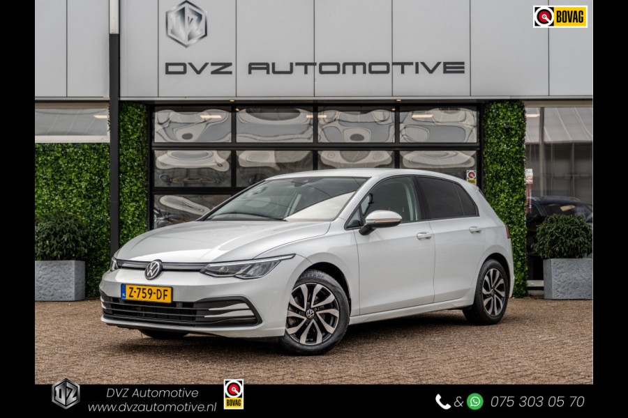 Volkswagen Golf 1.0 eTSI Life Business