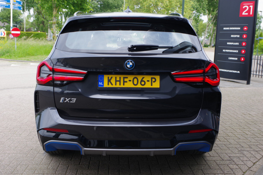 BMW iX3 High Executive 80 kWh 286 PK, Panoramadak, Leder, Driving. Ass. Prof, Camera,