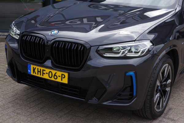 BMW iX3 High Executive 80 kWh 286 PK, Panoramadak, Leder, Driving. Ass. Prof, Camera,