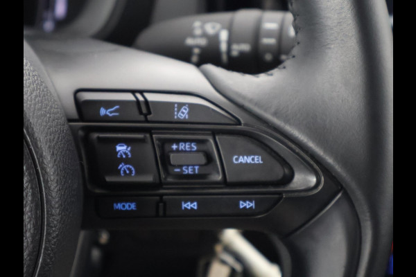 Toyota Aygo X 1.0 VVT-i MT Pulse Bi-Tone | Apple Carplay & AndroidAUTO | Climate Control | Lichtmetalen velgen |