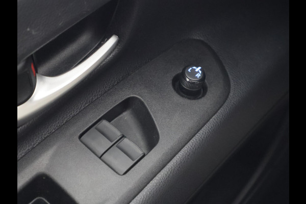 Toyota Aygo X 1.0 VVT-i MT Pulse Bi-Tone | Apple Carplay & AndroidAUTO | Climate Control | Lichtmetalen velgen |