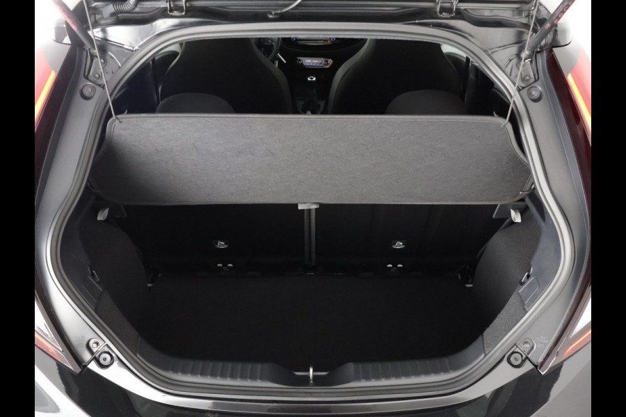 Toyota Aygo X 1.0 VVT-i MT Pulse Bi-Tone | Apple Carplay & AndroidAUTO | Climate Control | Lichtmetalen velgen |