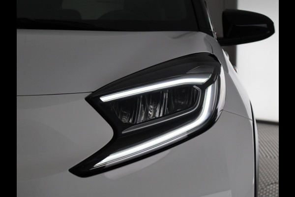 Toyota Aygo X 1.0 VVT-i MT Pulse Bi-Tone | Apple Carplay & AndroidAUTO | Climate Control | Lichtmetalen velgen |