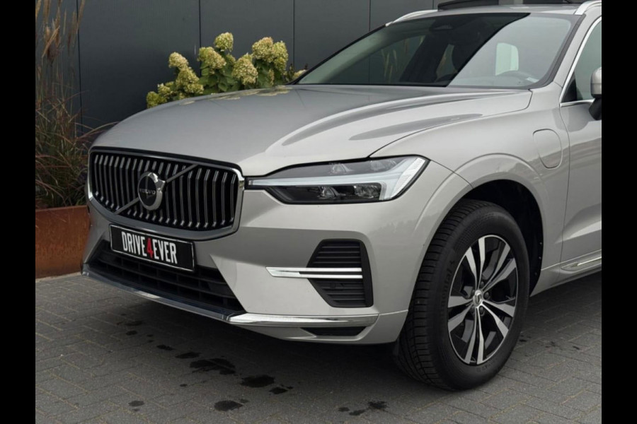 Volvo XC60 2.0 T6 Recharge AWD Inscription | PANO | Carplay