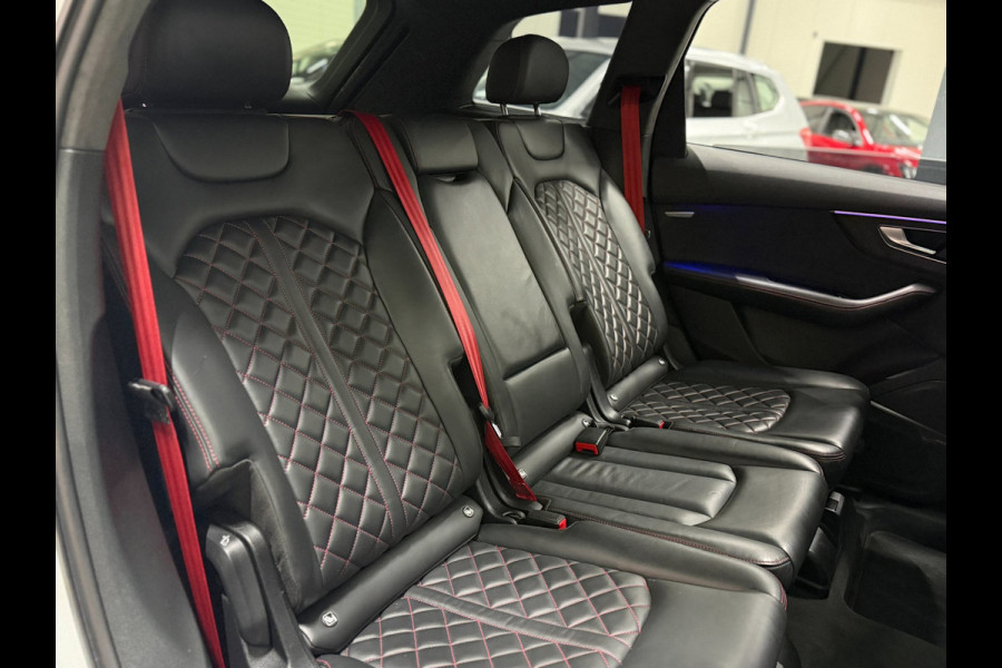 Audi SQ7 4.0 TDI Quattro 435pk Exclusive | Panoramadak | Trekhaak | Head-Up Display | Nachtzicht | Luchtvering| Carbon