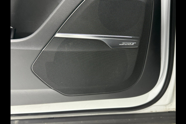 Audi SQ7 4.0 TDI Quattro 435pk Exclusive | Panoramadak | Trekhaak | Head-Up Display | Nachtzicht | Luchtvering| Carbon
