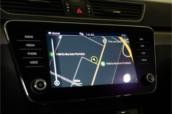 Škoda Superb Combi 1.4 TSI iV Business Edition Plus 218PK | Crystal | Elektr. Stoelen+Memory | ACC | Stoelverw. | Garantie