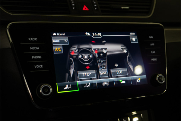 Škoda Superb Combi 1.4 TSI iV Business Edition Plus 218PK | Crystal | Elektr. Stoelen+Memory | ACC | Stoelverw. | Garantie