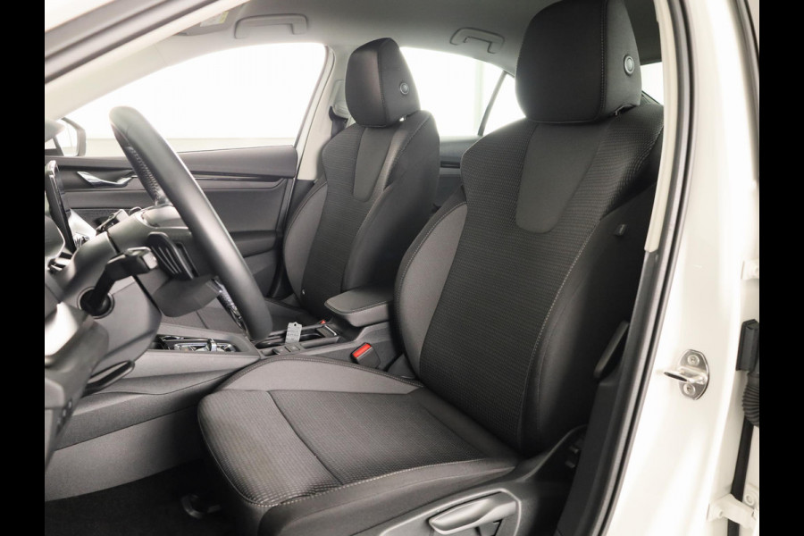 Škoda Octavia Ambition 1.0 e-TSI 110pk DSG-7 | Navigatie | Park Assist | Stoelverwarming | Led verlichting | 17 inch zwarte velgen | Verlengde garantie