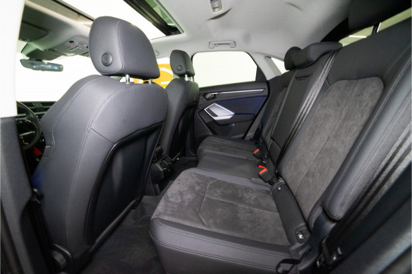 Audi Q3 Sportback 45 TFSI e Edition 245PK | Pano | Matrix | Sfeer | Cam | Stoelverw. | 12 MND Garantie
