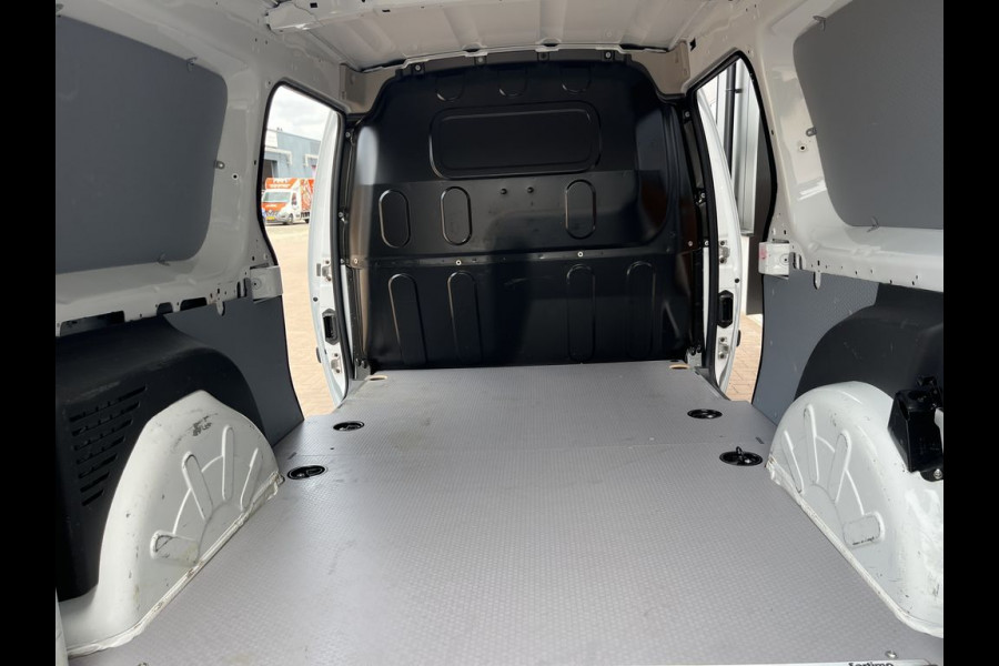 Renault Kangoo 1.5 Blue dCi 115pk E6 Maxi BPM Vrij! Lease €168 p/m, Airco, Navi, PDC, 2x Schuifdeur, Trekhaak, Volledig onderhoudshistorie aanwezig
