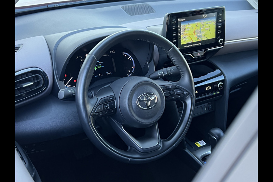 Toyota Yaris Cross 1.5 Hybrid Executive | Trekhaak  | 360 Camera | ACC | Elek Klep | BOMVOL!