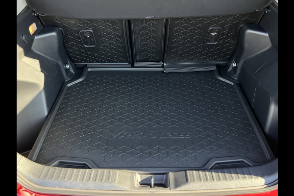 Toyota Yaris Cross 1.5 Hybrid Executive | Trekhaak  | 360 Camera | ACC | Elek Klep | BOMVOL!