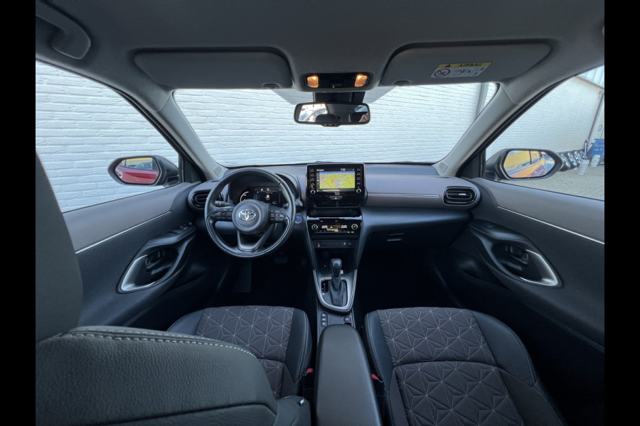 Toyota Yaris Cross 1.5 Hybrid Executive | Trekhaak  | 360 Camera | ACC | Elek Klep | BOMVOL!