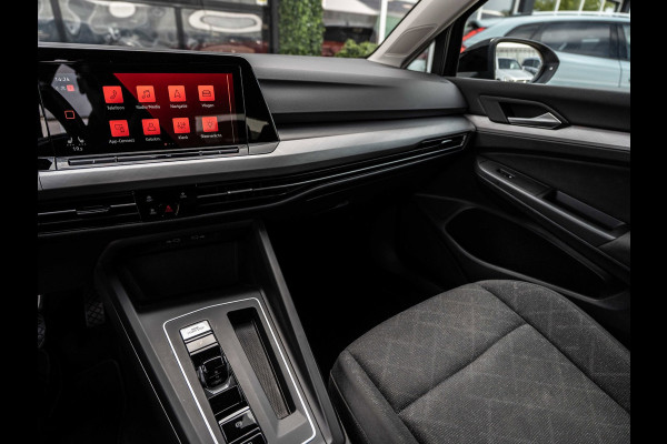 Volkswagen Golf 1.0 eTSI 110PK DSG Life Business | Carplay | Ambient | Camera