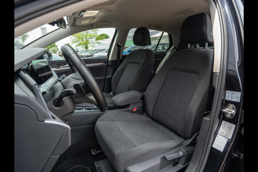 Volkswagen Golf 1.0 eTSI 110PK DSG Life Business | Carplay | Ambient | Camera