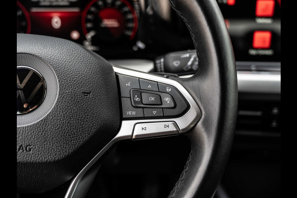 Volkswagen Golf 1.0 eTSI 110PK DSG Life Business | Carplay | Ambient | Camera