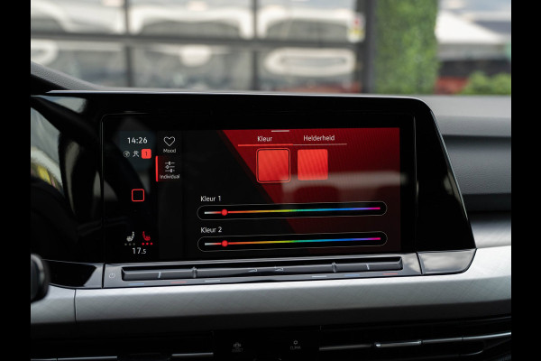 Volkswagen Golf 1.0 eTSI 110PK DSG Life Business | Carplay | Ambient | Camera