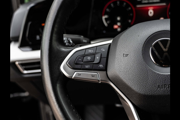 Volkswagen Golf 1.0 eTSI 110PK DSG Life Business | Carplay | Ambient | Camera