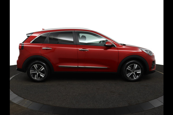 Kia Niro 1.6 GDi PHEV DynamicPlusLine - Navigatie- Stoelverwarming- Stuurwielverwarming- Parkeersensoren - Fabrieksgarantie tot 2028