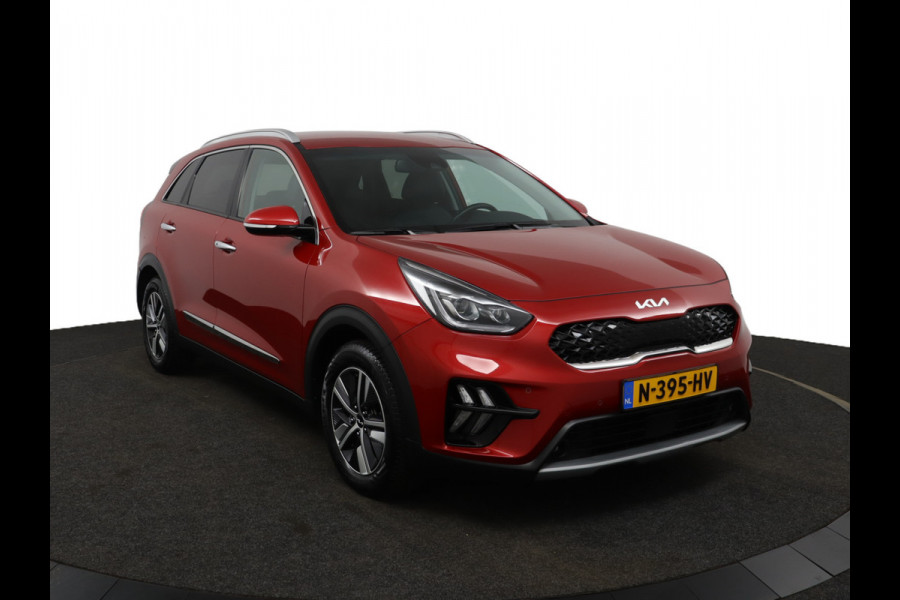Kia Niro 1.6 GDi PHEV DynamicPlusLine - Navigatie- Stoelverwarming- Stuurwielverwarming- Parkeersensoren - Fabrieksgarantie tot 2028