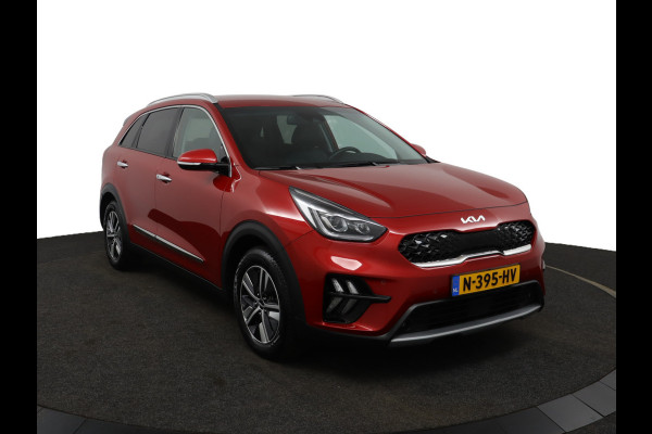 Kia Niro 1.6 GDi PHEV DynamicPlusLine - Navigatie- Stoelverwarming- Stuurwielverwarming- Parkeersensoren - Fabrieksgarantie tot 2028