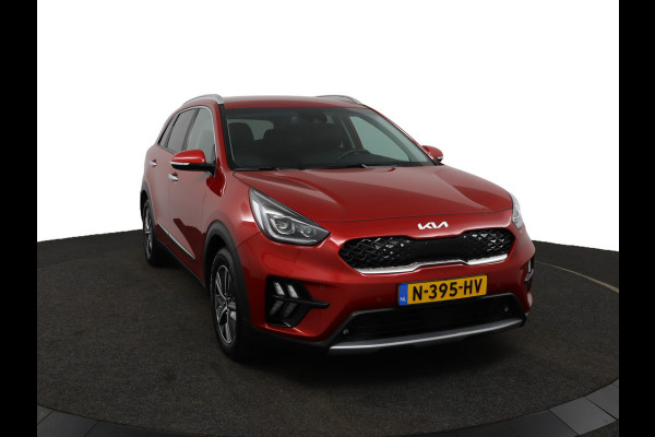 Kia Niro 1.6 GDi PHEV DynamicPlusLine - Navigatie- Stoelverwarming- Stuurwielverwarming- Parkeersensoren - Fabrieksgarantie tot 2028
