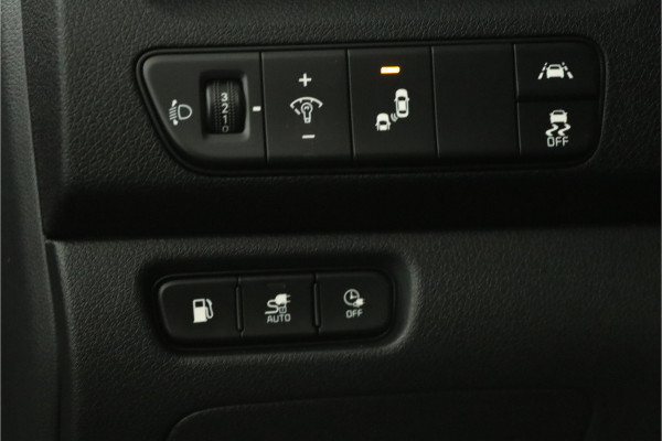 Kia Niro 1.6 GDi PHEV DynamicPlusLine - Navigatie- Stoelverwarming- Stuurwielverwarming- Parkeersensoren - Fabrieksgarantie tot 2028