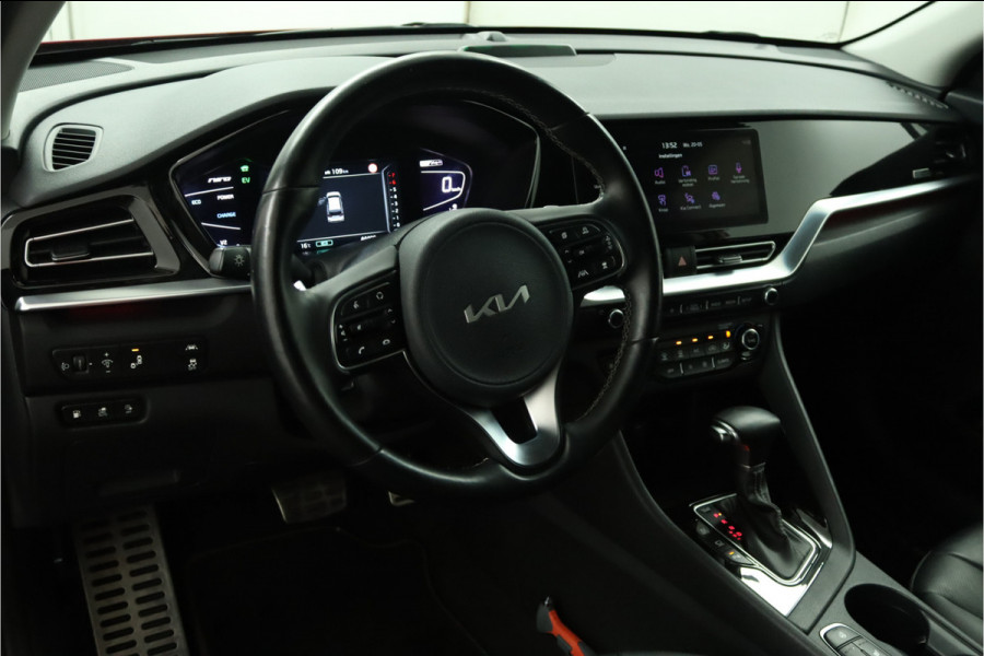 Kia Niro 1.6 GDi PHEV DynamicPlusLine - Navigatie- Stoelverwarming- Stuurwielverwarming- Parkeersensoren - Fabrieksgarantie tot 2028