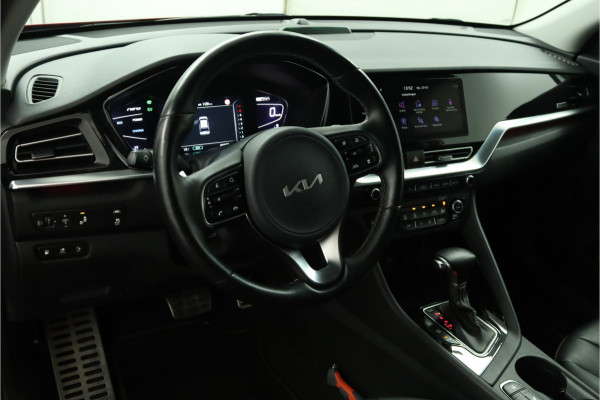 Kia Niro 1.6 GDi PHEV DynamicPlusLine - Navigatie- Stoelverwarming- Stuurwielverwarming- Parkeersensoren - Fabrieksgarantie tot 2028