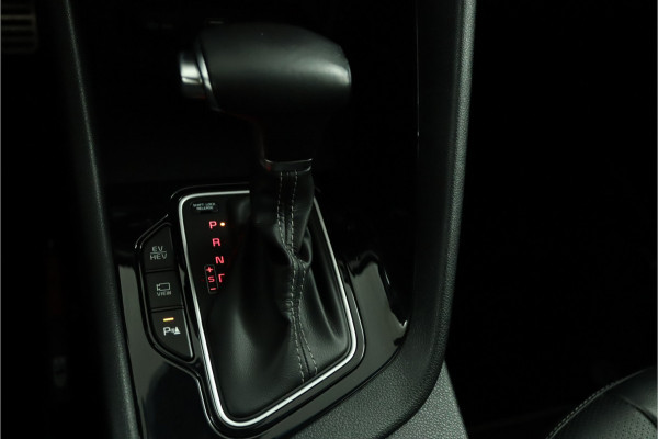 Kia Niro 1.6 GDi PHEV DynamicPlusLine - Navigatie- Stoelverwarming- Stuurwielverwarming- Parkeersensoren - Fabrieksgarantie tot 2028