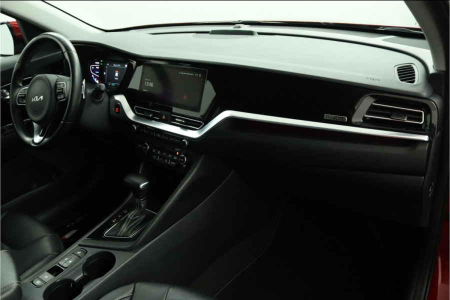 Kia Niro 1.6 GDi PHEV DynamicPlusLine - Navigatie- Stoelverwarming- Stuurwielverwarming- Parkeersensoren - Fabrieksgarantie tot 2028