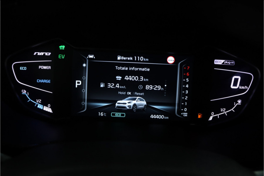 Kia Niro 1.6 GDi PHEV DynamicPlusLine - Navigatie- Stoelverwarming- Stuurwielverwarming- Parkeersensoren - Fabrieksgarantie tot 2028