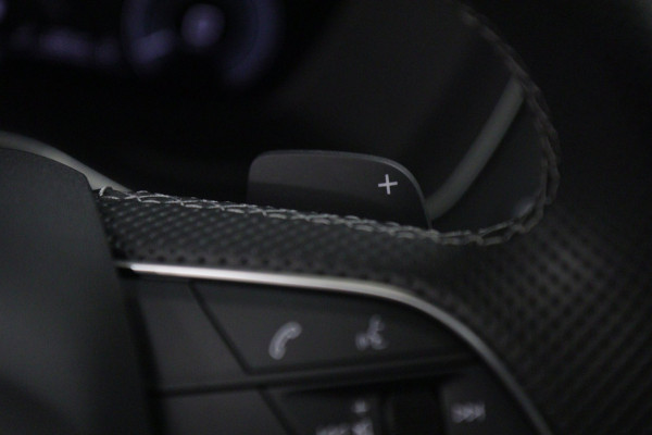 Audi Q5 50 TFSI e 3xS-LINE PANO/CARPLAY/SFEERVER/STOELVER/VOL