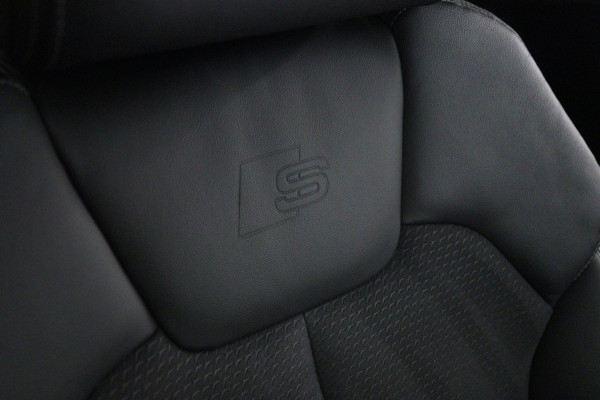 Audi Q5 50 TFSI e 3xS-LINE PANO/CARPLAY/SFEERVER/STOELVER/VOL