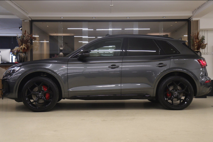 Audi Q5 50 TFSI e 3xS-LINE PANO/CARPLAY/SFEERVER/STOELVER/VOL