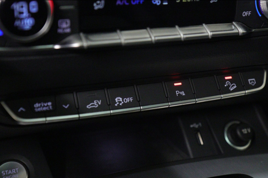 Audi Q5 50 TFSI e 3xS-LINE PANO/CARPLAY/SFEERVER/STOELVER/VOL
