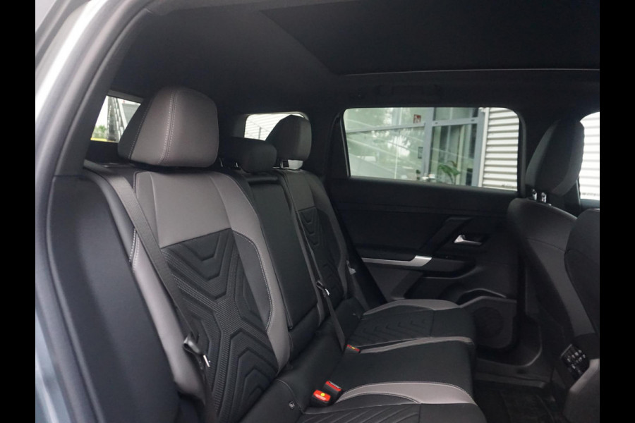 Jeep Compass First Edition 74 kWh | Uit voorraad leverbaar !| Adapt. Cruise | Camera | Carplay | 20" | Elektr. A-Klep | Navi | Winter Pack | Schuif/Kanteldak | Premium Pack | Conv. Pack | Warmtepomp