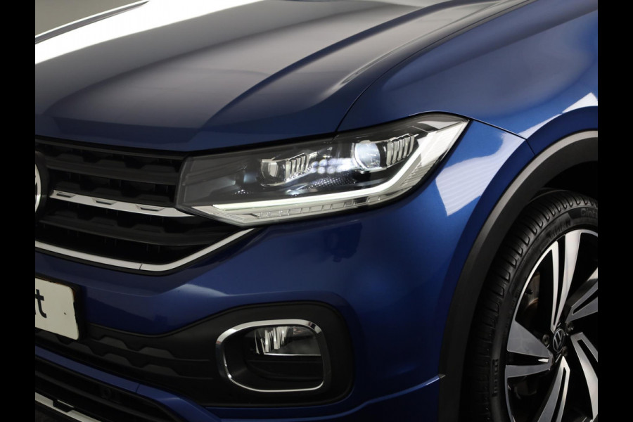 Volkswagen T-Cross 1.0 TSI R-Line 110PK | Automaat | Navigatie | Camera | Digitaal dashboard | Stoelverwarming