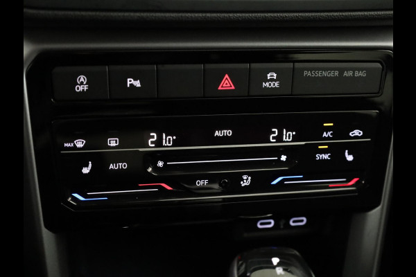 Volkswagen T-Cross 1.0 TSI R-Line 110PK | Automaat | Navigatie | Camera | Digitaal dashboard | Stoelverwarming