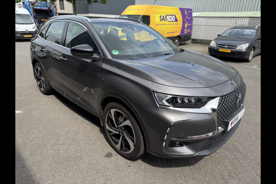 DS Ds 7 Crossback 180pk So Chic (Elektrisch Schuifdak - Trekhaak - Focal Electra - Stoelverwarming - 20"- Camera - LED - Navigatie - Draadloos lad