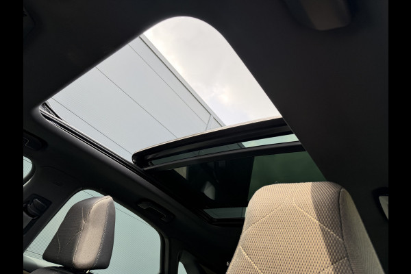 DS Ds 7 Crossback 180pk So Chic (Elektrisch Schuifdak - Trekhaak - Focal Electra - Stoelverwarming - 20"- Camera - LED - Navigatie - Draadloos lad