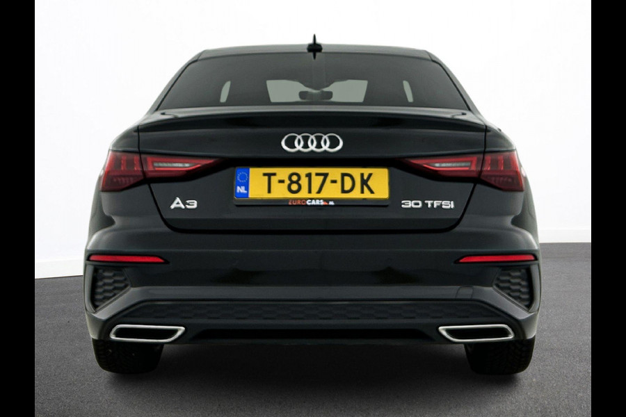 Audi A3 Limousine 30 TFSI S edition DEMO ! Navigatie Apple Carplay/Android Auto Parkeersensoren Adaptive Cruise Control Virtual Cockpit Climate Control Getinte ramen Lichtmetalen velgen