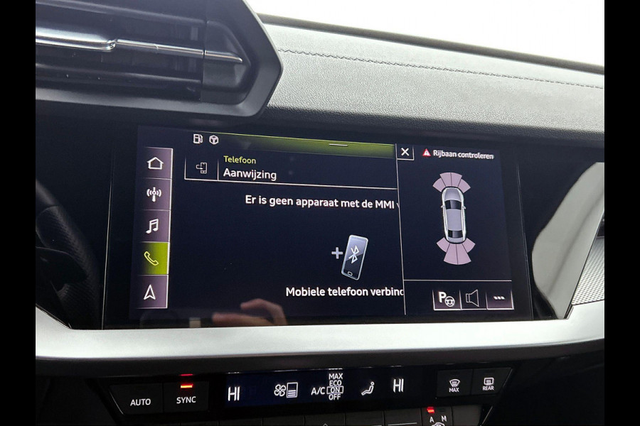 Audi A3 Limousine 30 TFSI S edition DEMO ! Navigatie Apple Carplay/Android Auto Parkeersensoren Adaptive Cruise Control Virtual Cockpit Climate Control Getinte ramen Lichtmetalen velgen