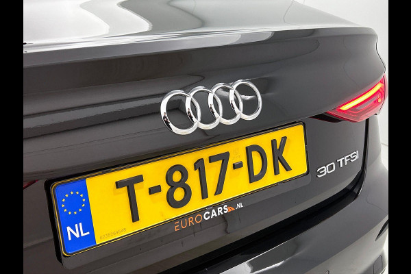 Audi A3 Limousine 30 TFSI S edition DEMO ! Navigatie Apple Carplay/Android Auto Parkeersensoren Adaptive Cruise Control Virtual Cockpit Climate Control Getinte ramen Lichtmetalen velgen