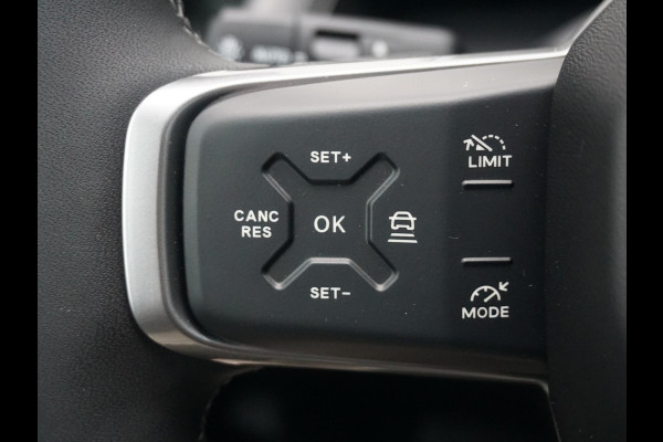 Jeep Compass First Edition 74 kWh | Uit voorraad leverbaar !| Adapt. Cruise | Camera | Carplay | 20" | Elektr. A-Klep | Navi | Winter Pack | Schuif/Kanteldak | Premium Pack | Conv. Pack | Warmtepomp