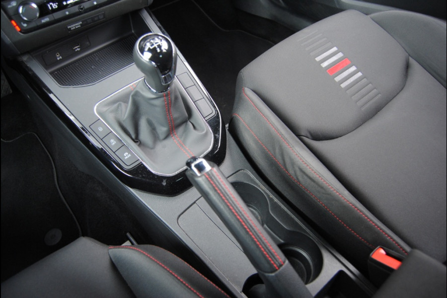 Seat Arona 1.5 TSI EVO FR | Cruise | Carplay | Stoelverwarming