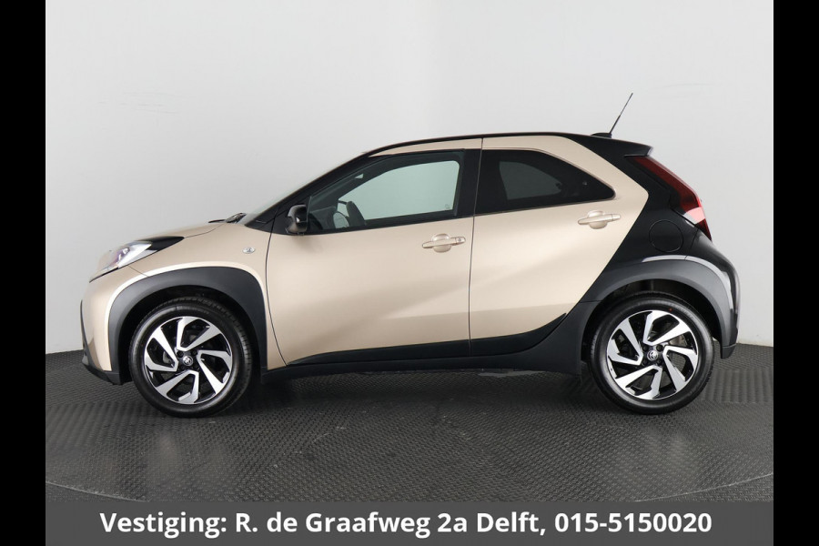 Toyota Aygo X 1.0 VVT-i S-CVT Pulse Automaat | Stoelverwarming | Apple Carplay & AndroidAUTO | Camera | Privacy Glass |