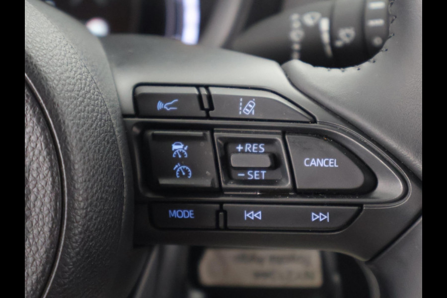 Toyota Aygo X 1.0 VVT-i S-CVT Pulse Automaat | Stoelverwarming | Apple Carplay & AndroidAUTO | Camera | Privacy Glass |