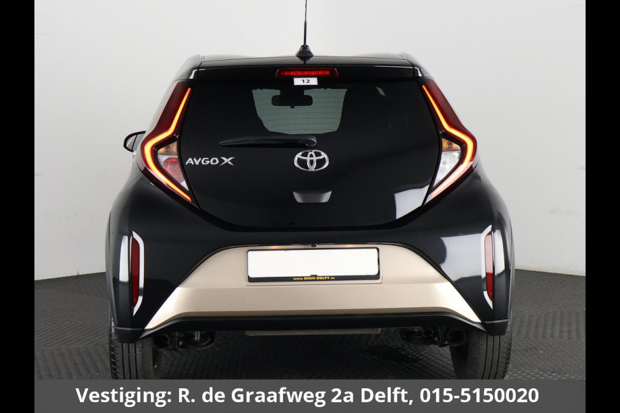 Toyota Aygo X 1.0 VVT-i S-CVT Pulse Automaat | Stoelverwarming | Apple Carplay & AndroidAUTO | Camera | Privacy Glass |